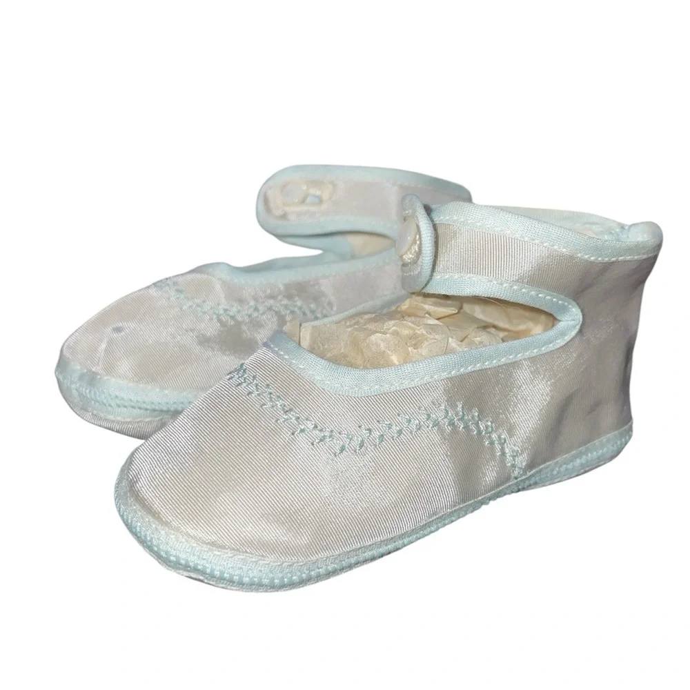 Vintage Mrs. Day’s Ideal Baby Shoes In Original Box- Blue
